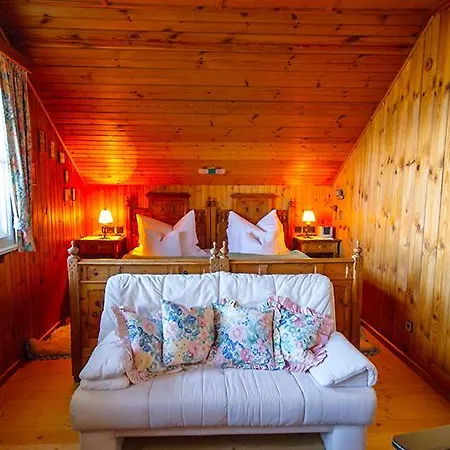 Ferienhaeuser Gerlitze Holiday home Kanzelhohe